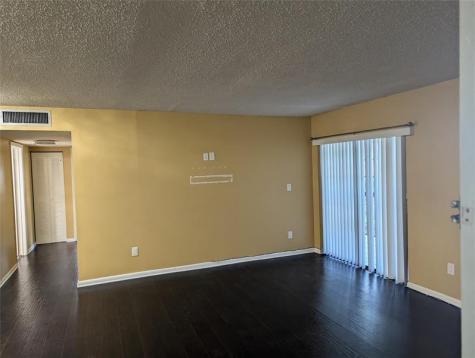 9612 W Mcnab Road Tamarac FL 33321