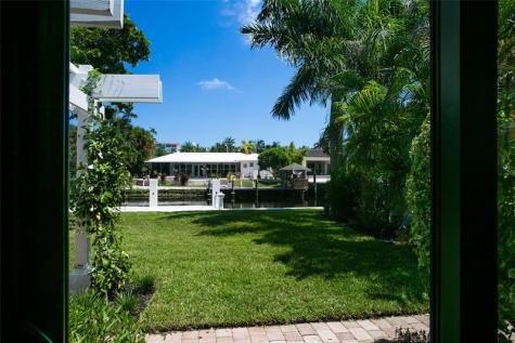 1806 NE 22nd Terrace Fort Lauderdale FL 33305