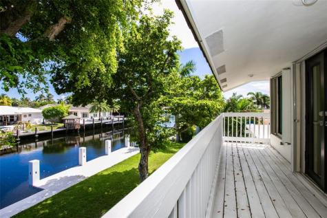 1806 NE 22nd Terrace Fort Lauderdale FL 33305