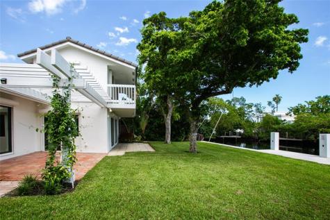 1806 NE 22nd Terrace Fort Lauderdale FL 33305