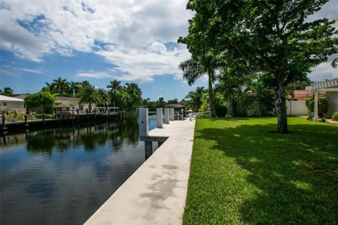 1806 NE 22nd Terrace Fort Lauderdale FL 33305