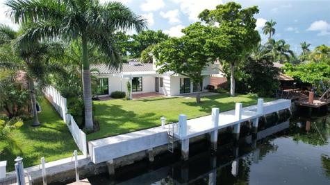 1806 NE 22nd Terrace Fort Lauderdale FL 33305