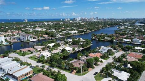 1806 NE 22nd Terrace Fort Lauderdale FL 33305