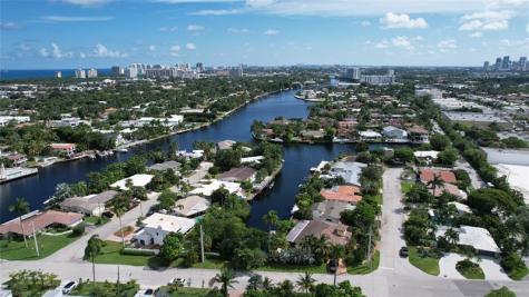 1806 NE 22nd Terrace Fort Lauderdale FL 33305