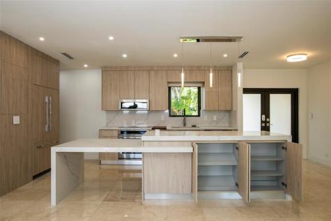 1806 NE 22nd Terrace Fort Lauderdale FL 33305