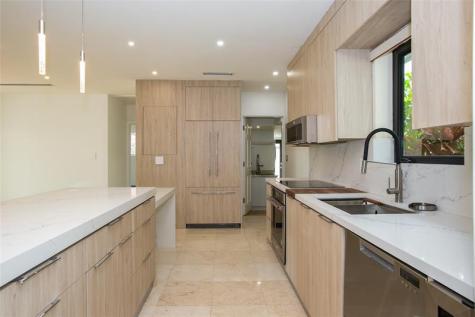 1806 NE 22nd Terrace Fort Lauderdale FL 33305