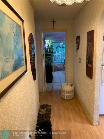 8705 NW 38th Drive Coral Springs FL 33065