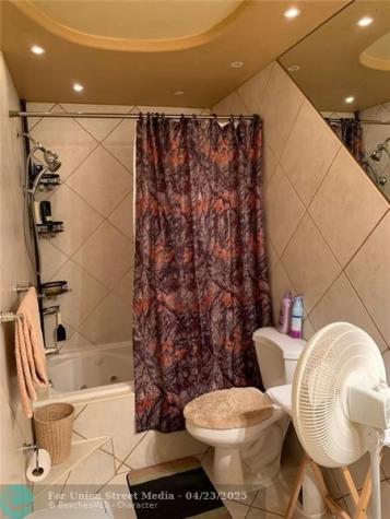 8705 NW 38th Drive Coral Springs FL 33065