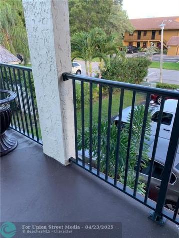 8705 NW 38th Drive Coral Springs FL 33065