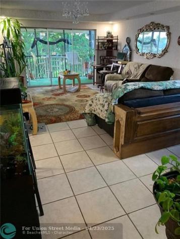 8705 NW 38th Drive Coral Springs FL 33065