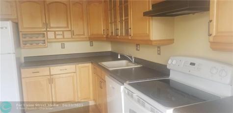 8705 NW 38th Drive Coral Springs FL 33065