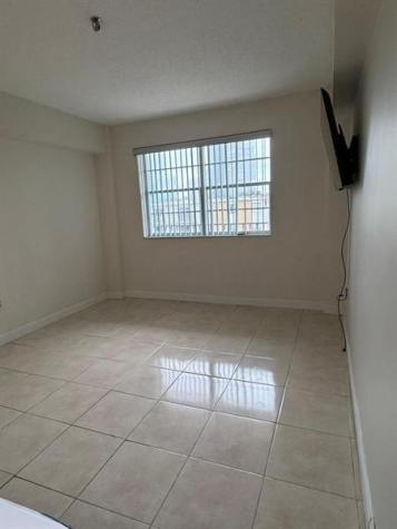 250 181ST Drive Sunny Isles Beach FL 33160