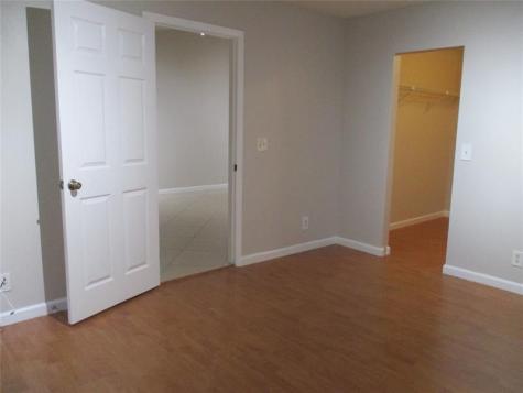 22052 Palms Way Boca Raton FL 33433
