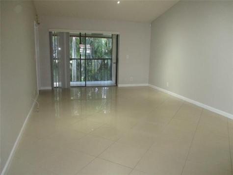 22052 Palms Way Boca Raton FL 33433