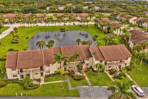 22052 Palms Way Boca Raton FL 33433