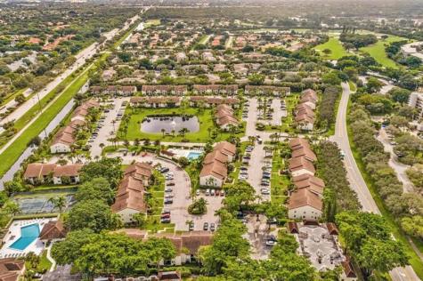 22052 Palms Way Boca Raton FL 33433