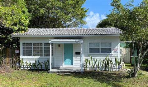 2056 NE 9th Avenue Wilton Manors FL 33305
