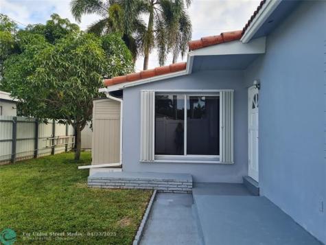 906 NE 3 Street Hallandale Beach FL 33009