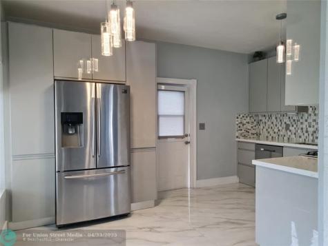 906 NE 3 Street Hallandale Beach FL 33009