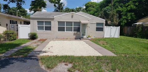 413 SW 16th Street Fort Lauderdale FL 33315