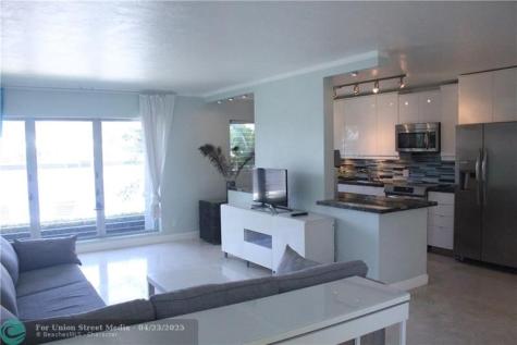 561 Bayshore Drive Fort Lauderdale FL 33304