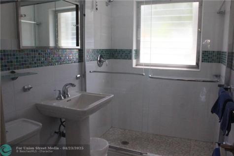 561 Bayshore Drive Fort Lauderdale FL 33304