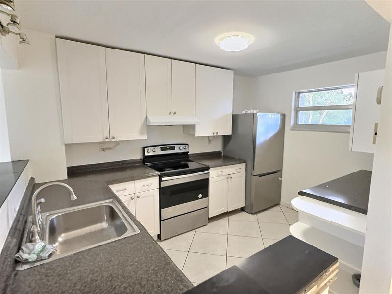 1100 NW 87th Avenue Coral Springs FL 33071