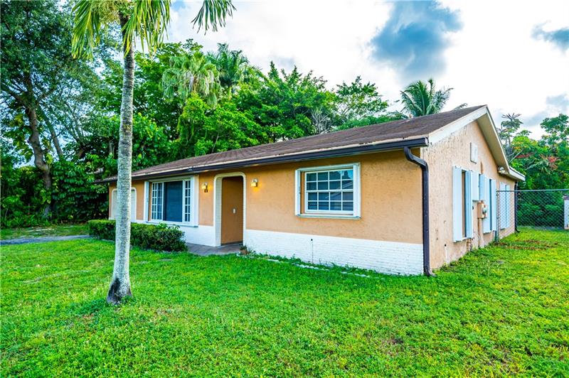 820 SW 55th Avenue Margate FL 33068
