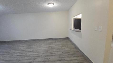 2810 Riverside Drive Coral Springs FL 33065