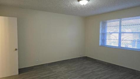 2810 Riverside Drive Coral Springs FL 33065