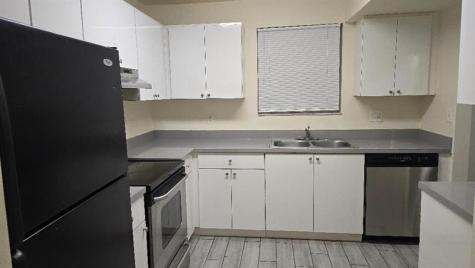 2810 Riverside Drive Coral Springs FL 33065