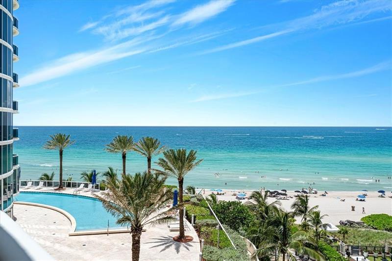 17201 Collins Avenue Sunny Isles Beach FL 33160