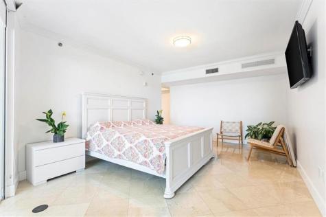 17201 Collins Avenue Sunny Isles Beach FL 33160