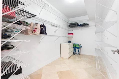 17201 Collins Avenue Sunny Isles Beach FL 33160