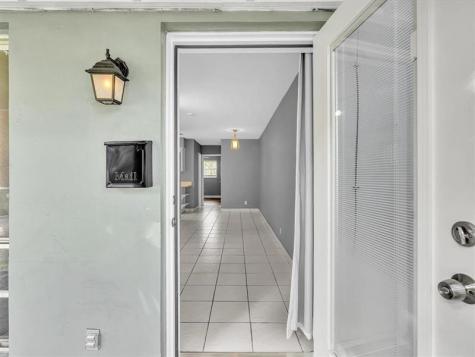 141 NE 30th Court Wilton Manors FL 33334