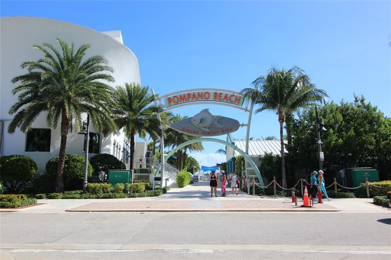 3204 Colony Club Road Pompano Beach FL 33062