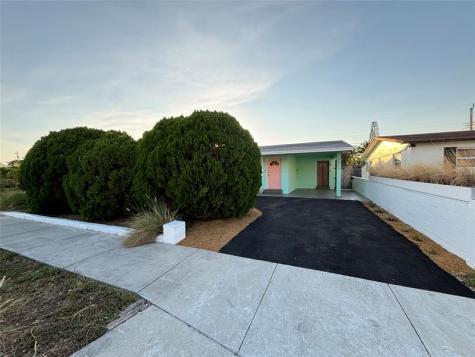 3811 NE 18th Avenue Pompano Beach FL 33064
