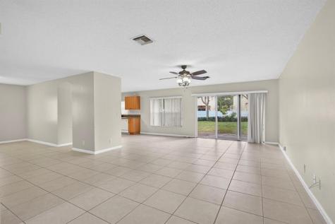 662 Perdido Heights Drive West Palm Beach FL 33413