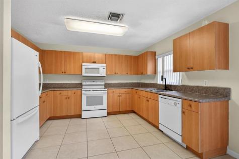 662 Perdido Heights Drive West Palm Beach FL 33413