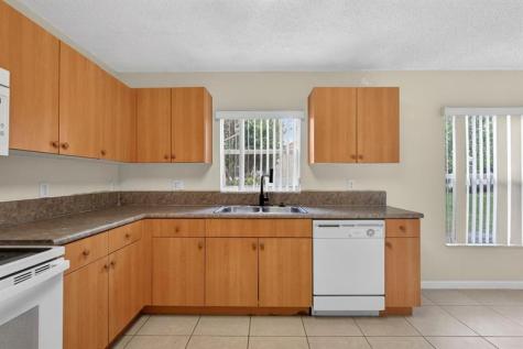662 Perdido Heights Drive West Palm Beach FL 33413