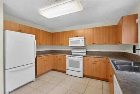 662 Perdido Heights Drive West Palm Beach FL 33413