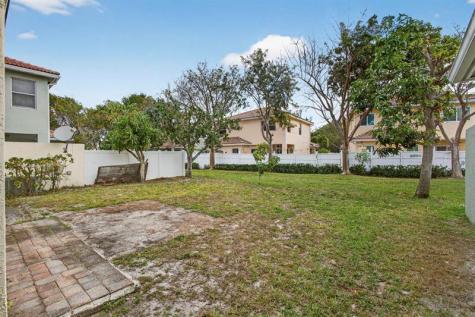662 Perdido Heights Drive West Palm Beach FL 33413