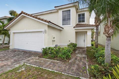 662 Perdido Heights Drive West Palm Beach FL 33413