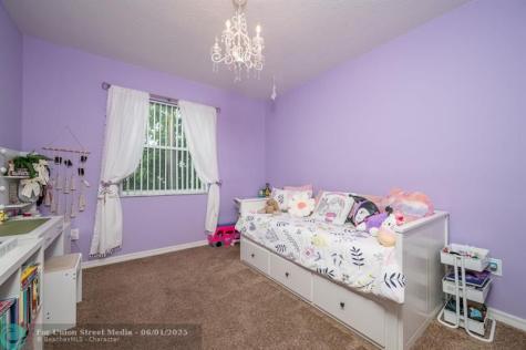 5048 SW 136th Avenue Miramar FL 33027
