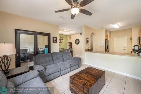 5048 SW 136th Avenue Miramar FL 33027
