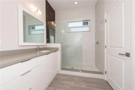 1105 NE 2nd Avenue Fort Lauderdale FL 33304