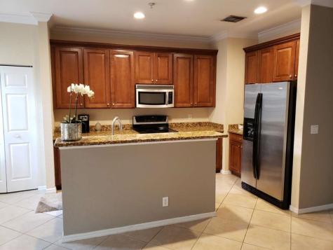 123 E Royal Palm Circle Jupiter FL 33458