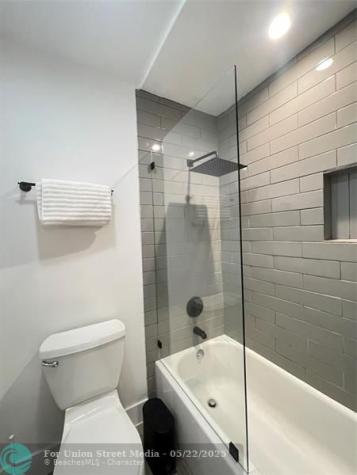 2708 NE 14th Street Causeway Pompano Beach FL 33062
