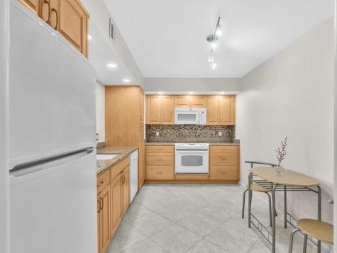 1150 Hillsboro Mile Hillsboro Beach FL 33062
