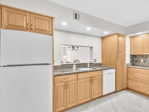1150 Hillsboro Mile Hillsboro Beach FL 33062